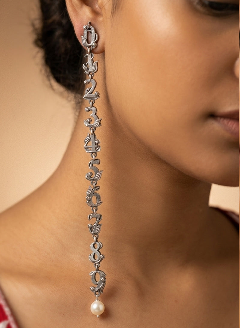 Vintage Long Earring