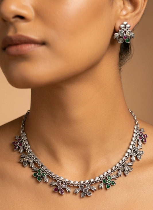 Aamoda Necklace Set