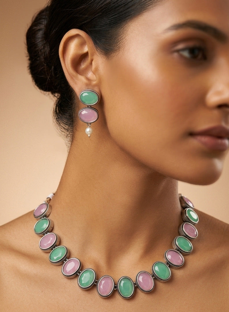 Ojaa Oval stone necklace set