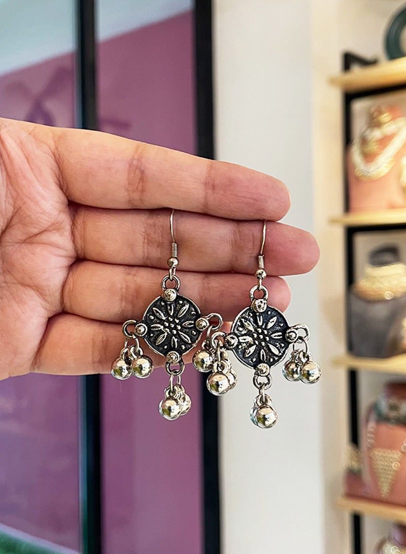 Karmi Earring