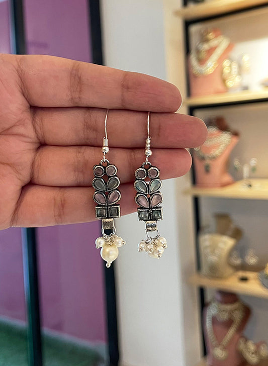 Givaa Earring