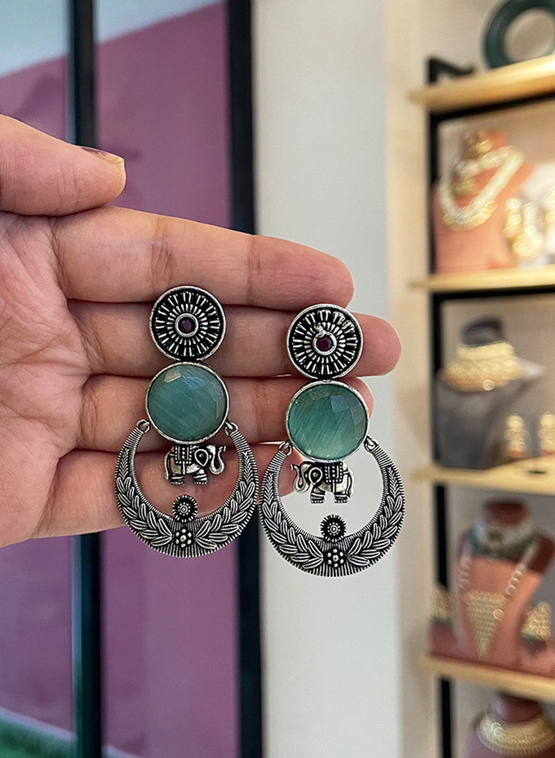 Darvika earrings
