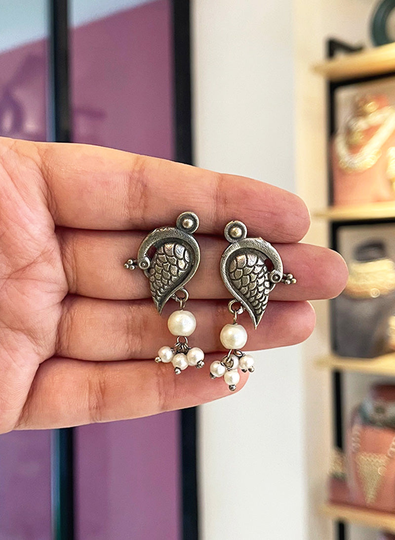 Theertha earrings