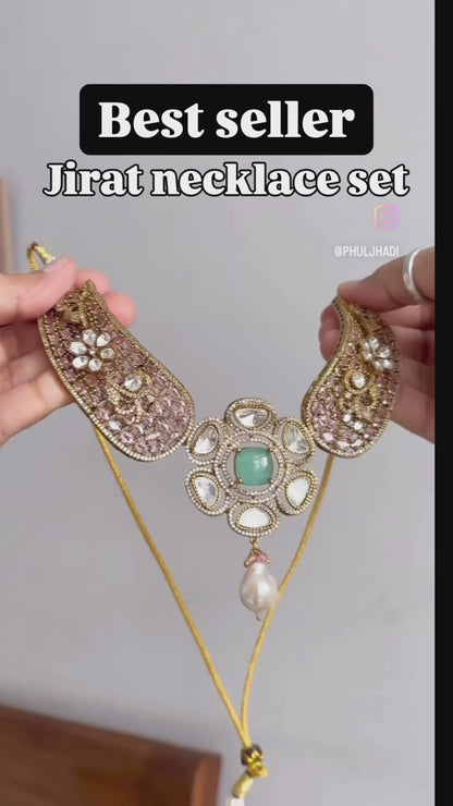 Jirat Necklace Set