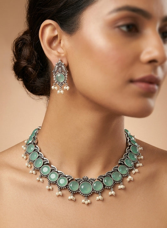 Prishaa Necklace Set