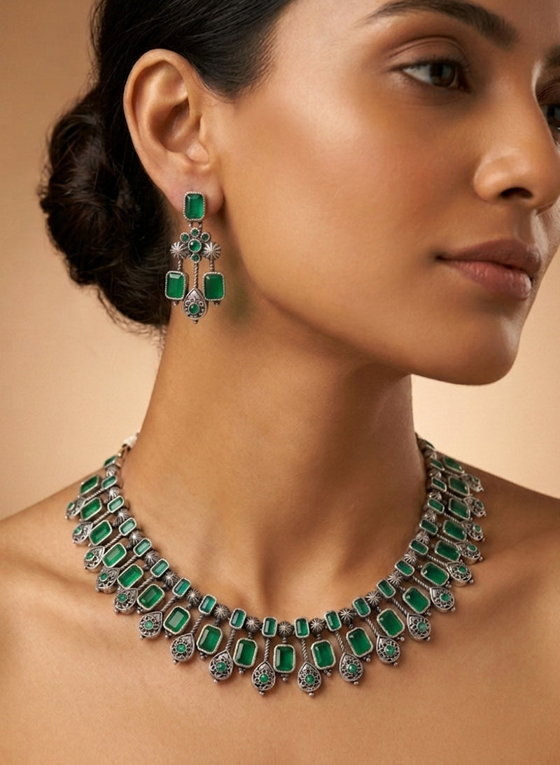 Suryaani Necklace Set