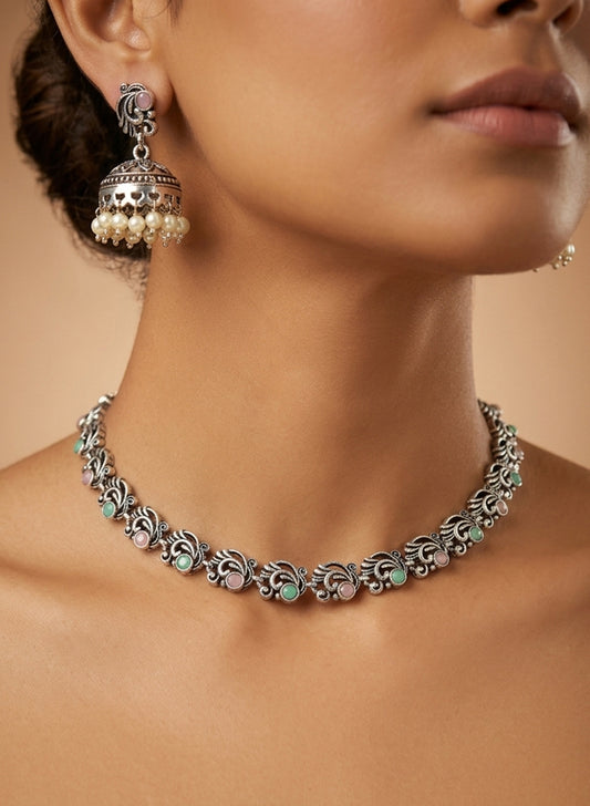 Ruhaavi Necklace Set