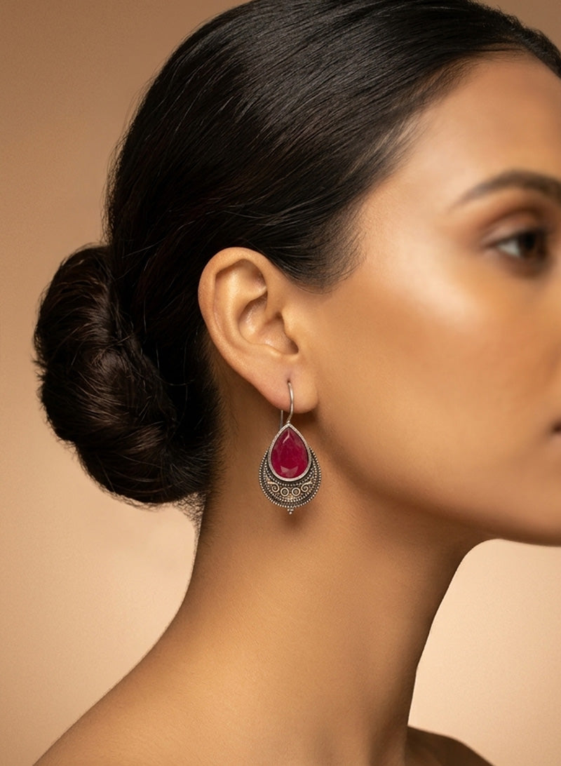 Drop shape stone Earring