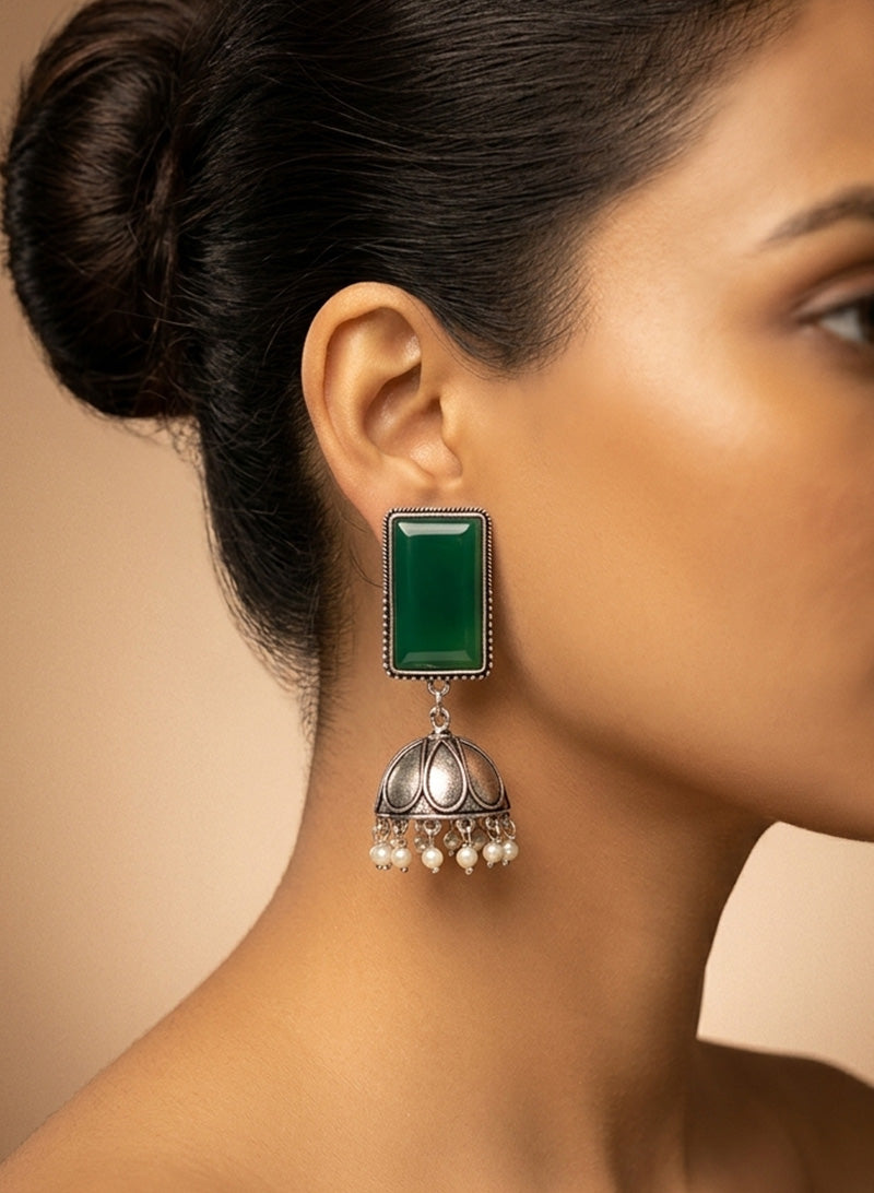 Greta Jhumka