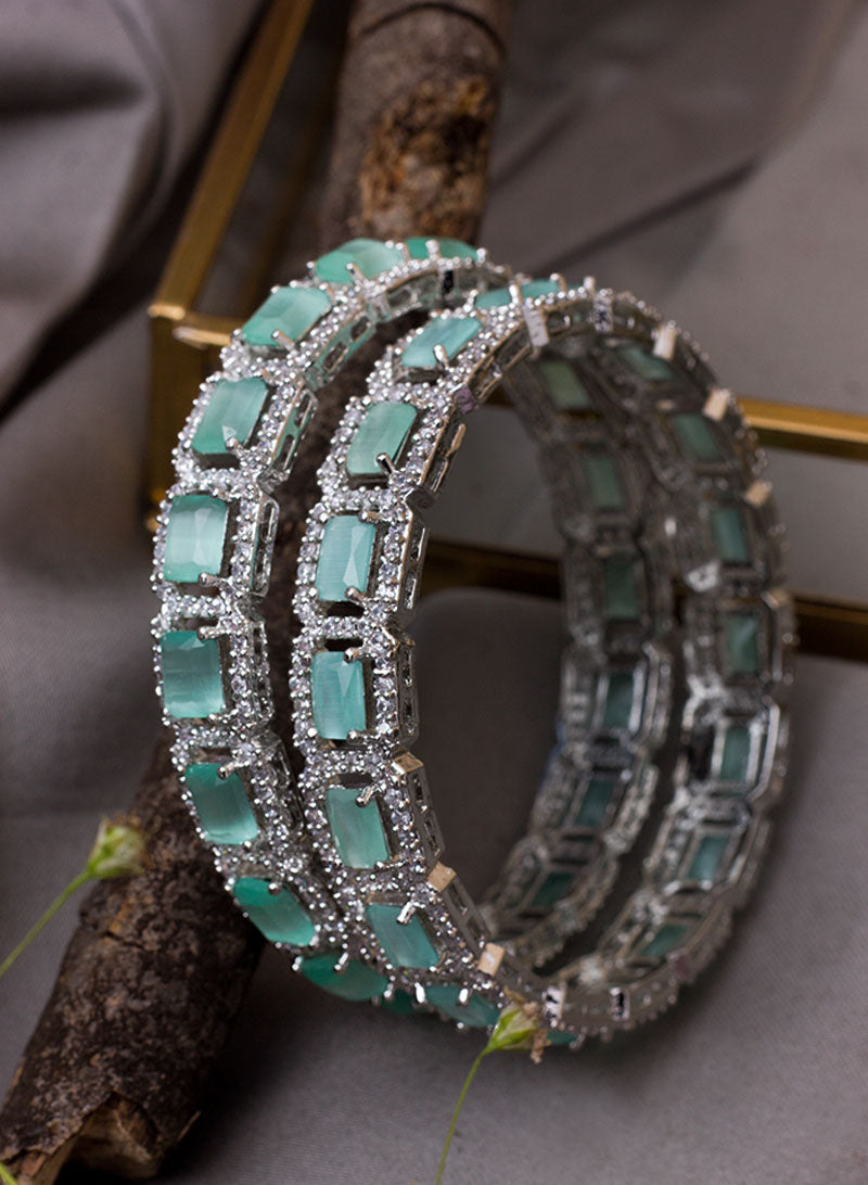 beau ad bangle