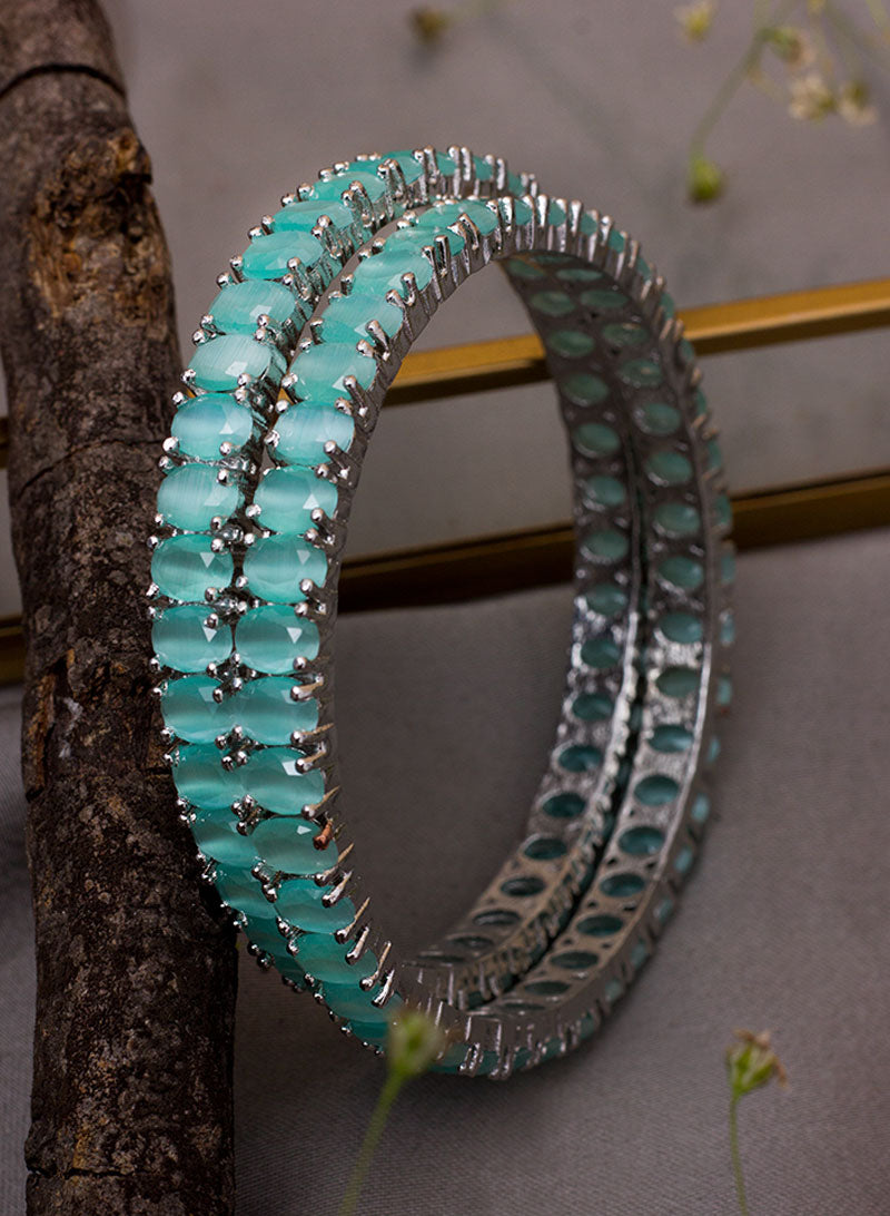 tisha ad bangle