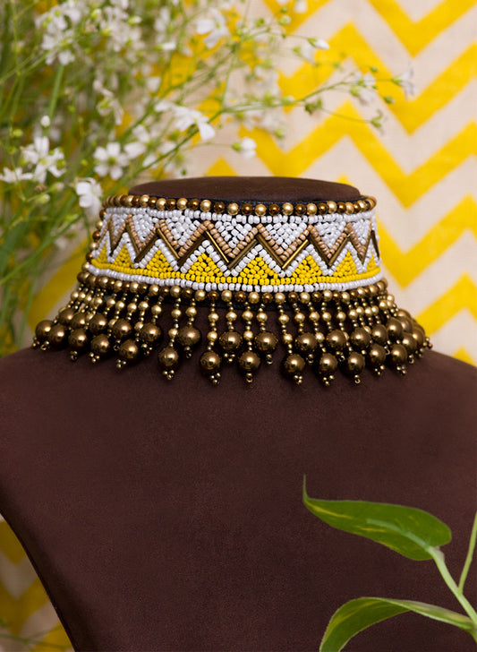 julian white choker