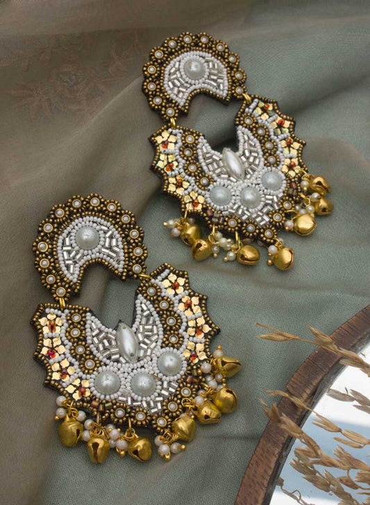 Ronika Golden Chaandbali