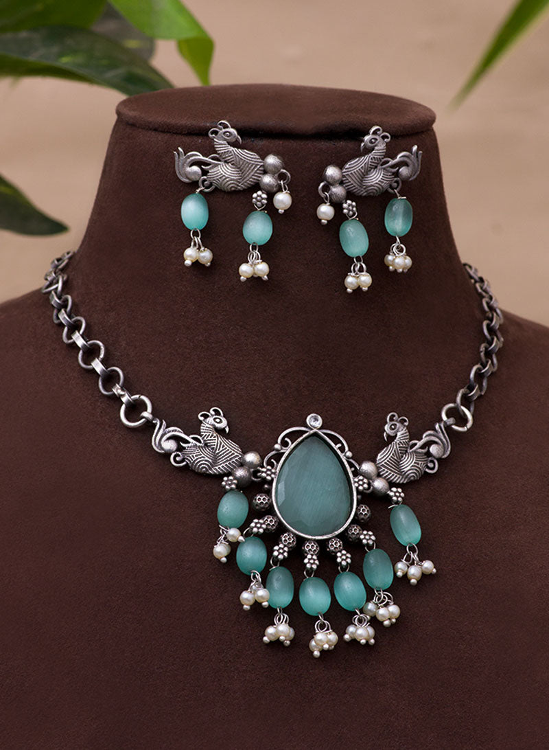 tavisha necklace set