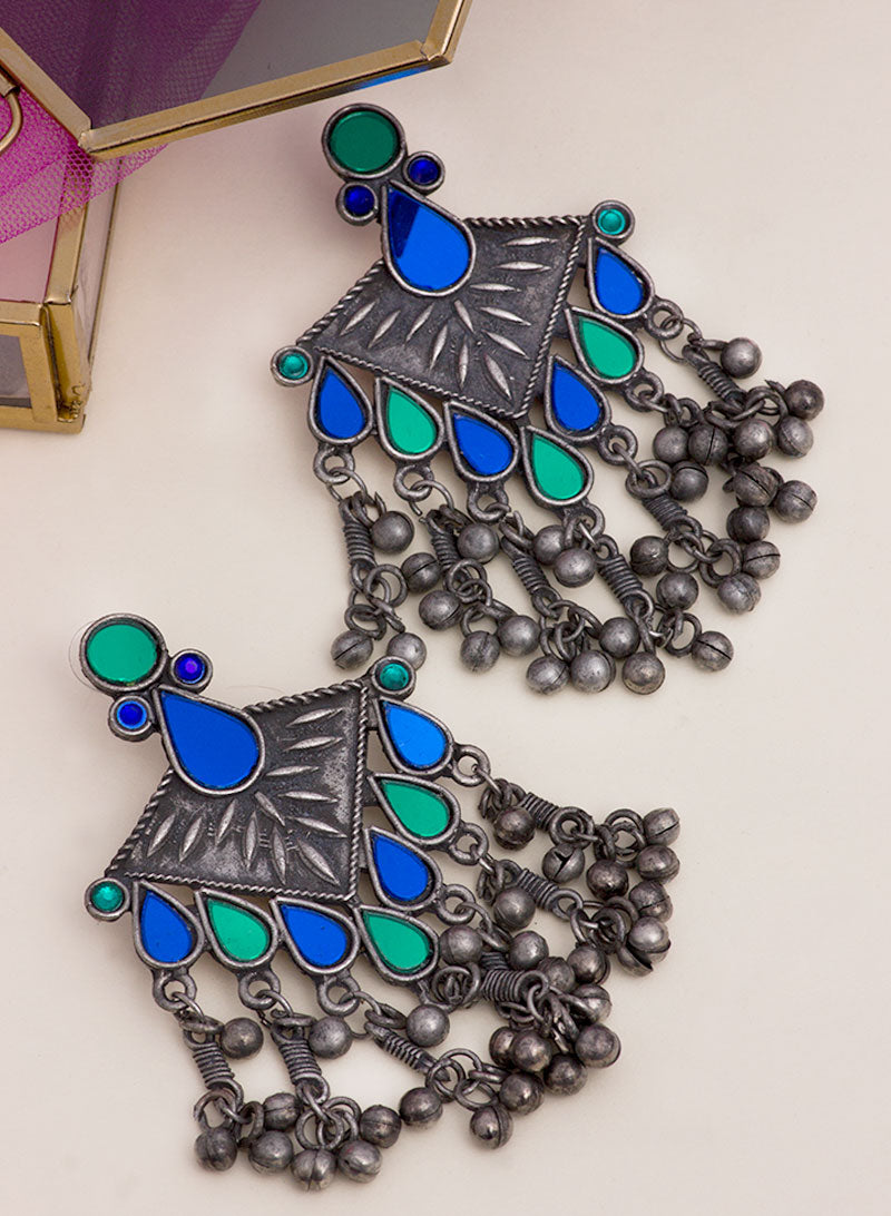 yasheen silver earring