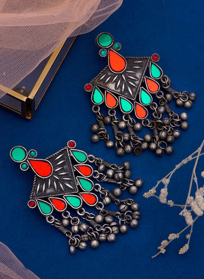 yasheen silver earring