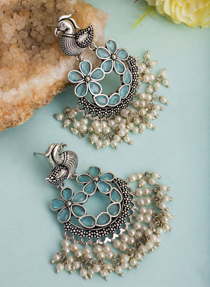 Turvani stone earring