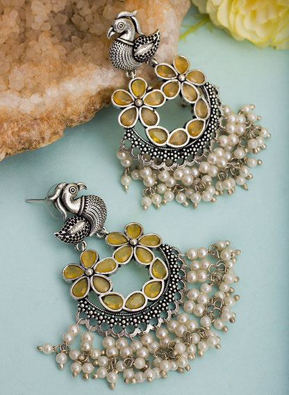 Turvani stone earring