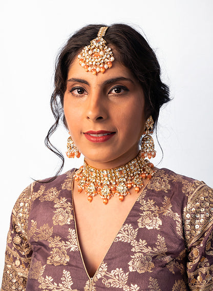 Pranavi kundan Bridal set