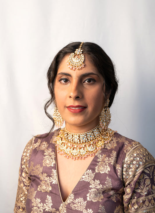 Anvesha kundan Bridal set