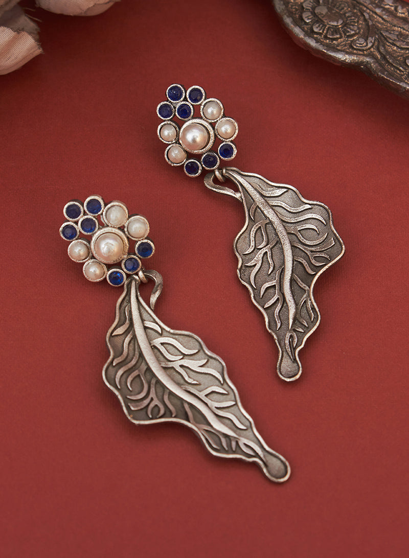 Navanya leaf earring