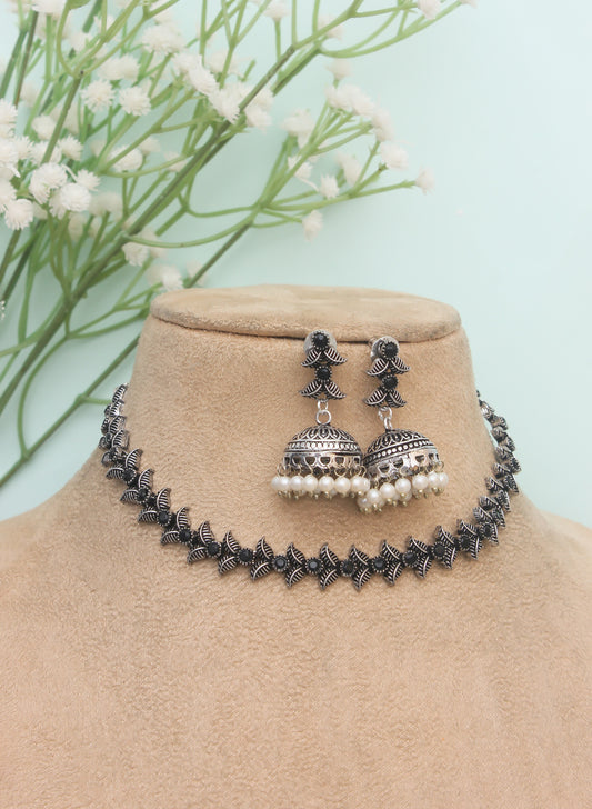 Alanna choker set