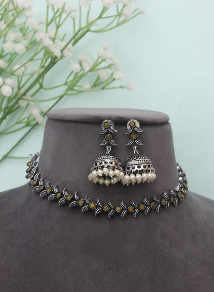 Alanna choker set