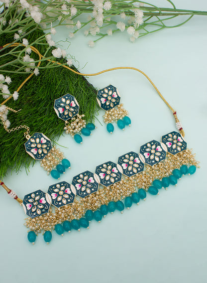 Nitasha meena choker set with maangtika