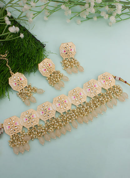 Nitasha meena choker set with maangtika