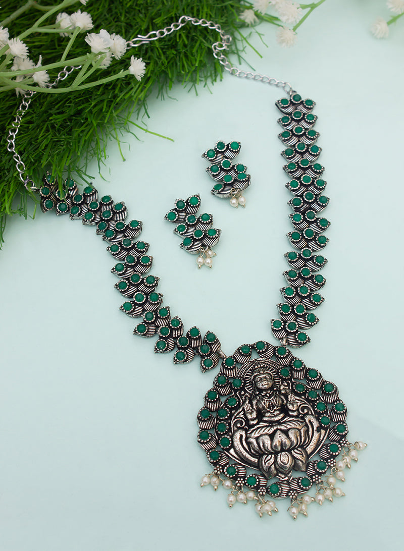 Lakshmi stone necklace set