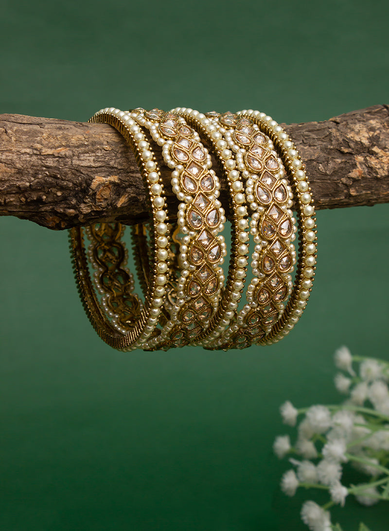 Divisha bangle set