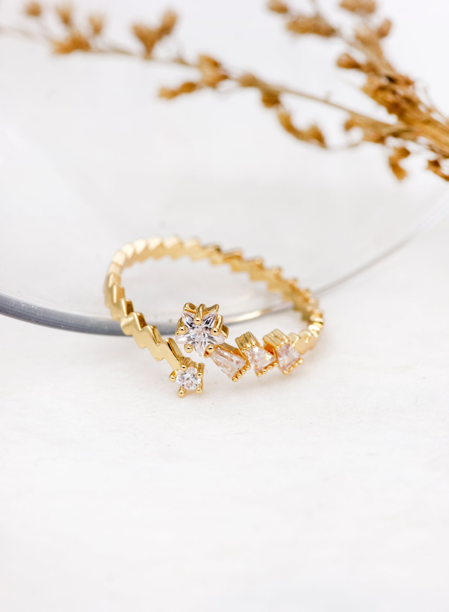 vein golden ring