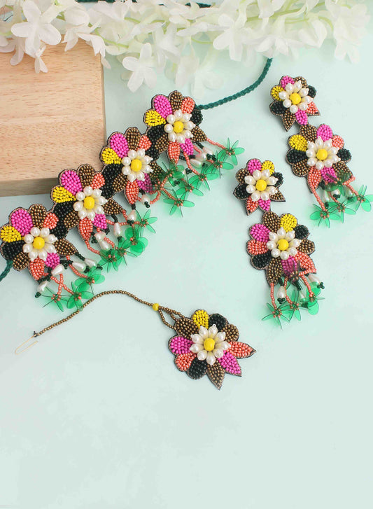 MEERA  FLORAL CHOKER SET