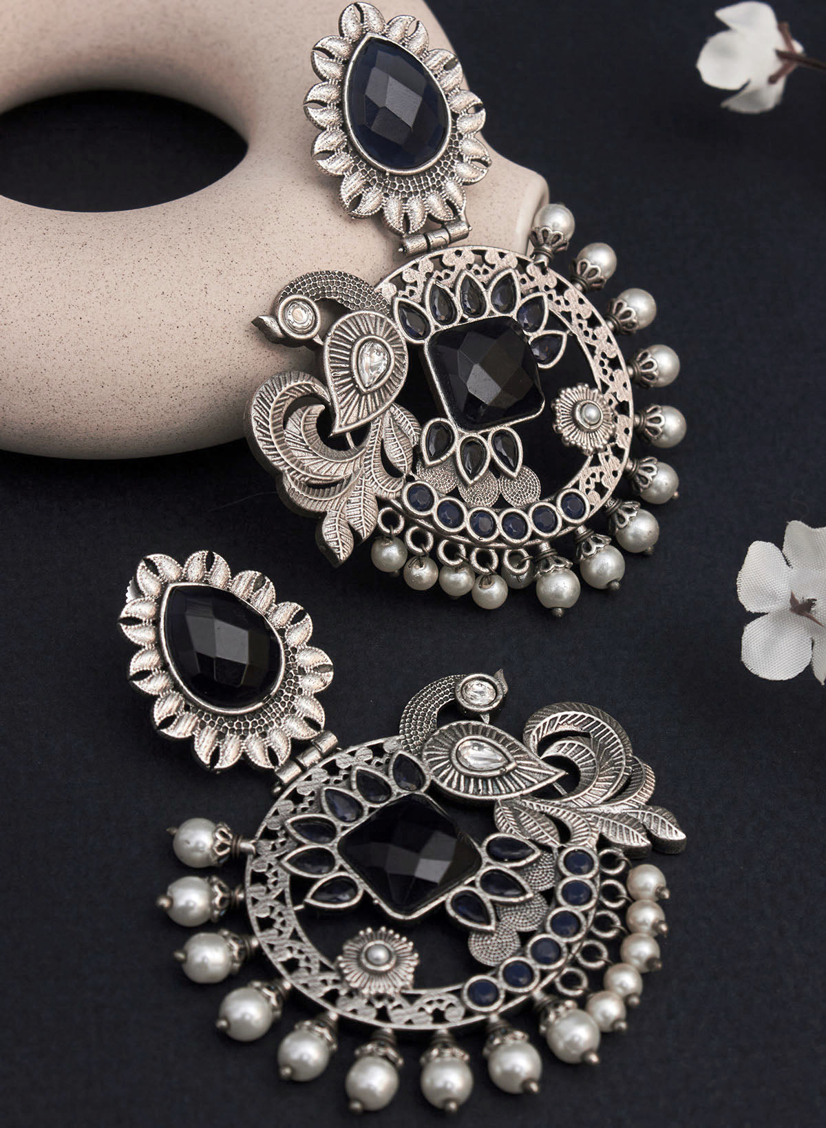 Nilakshi stone earring
