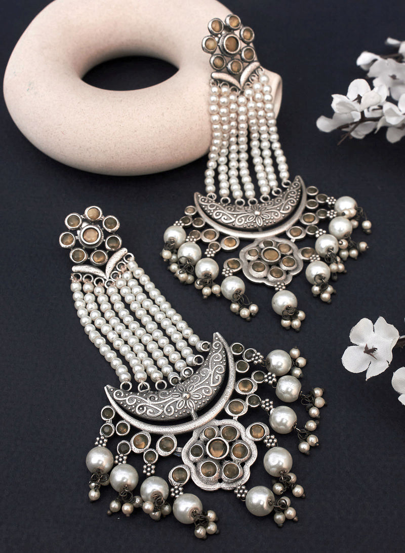Shifa chandelier earring