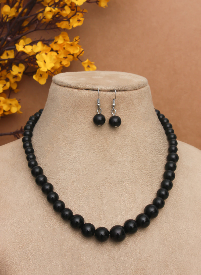 Alicia pearl necklace set
