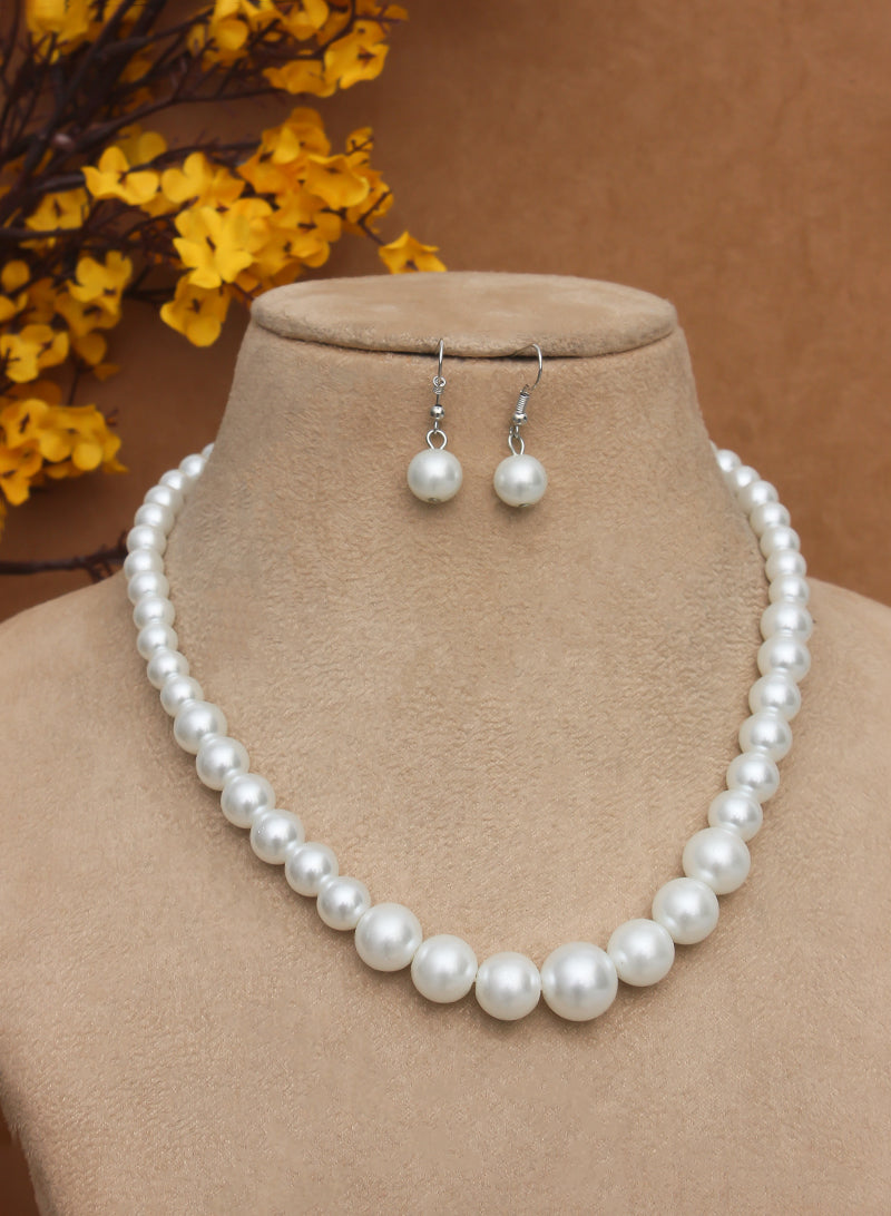 Alicia pearl necklace set