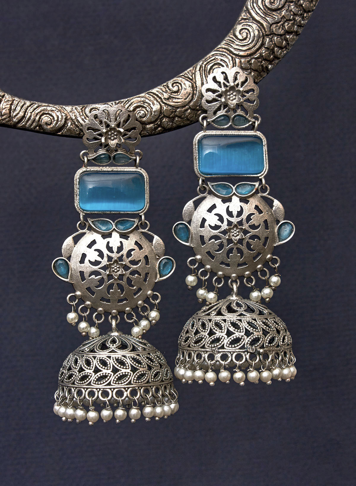 Pravina stone jhumka