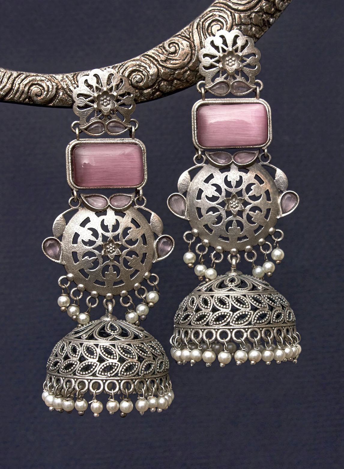 Pravina stone jhumka