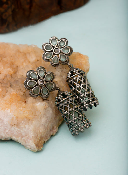 Raka Silver earrings