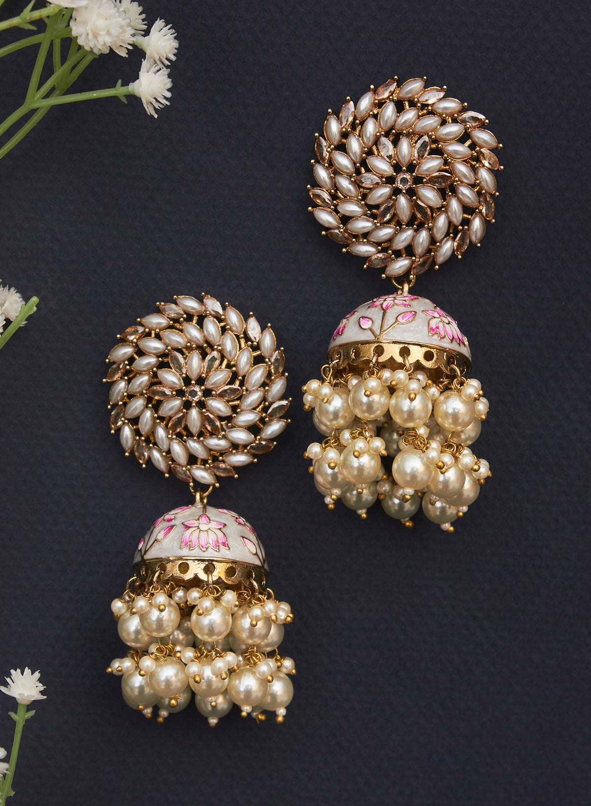 Nimrat Jhumka