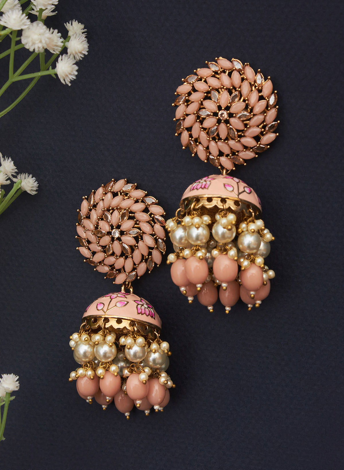 Nimrat Jhumka
