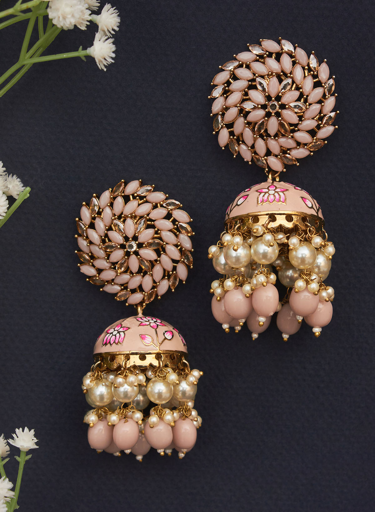 Nimrat Jhumka