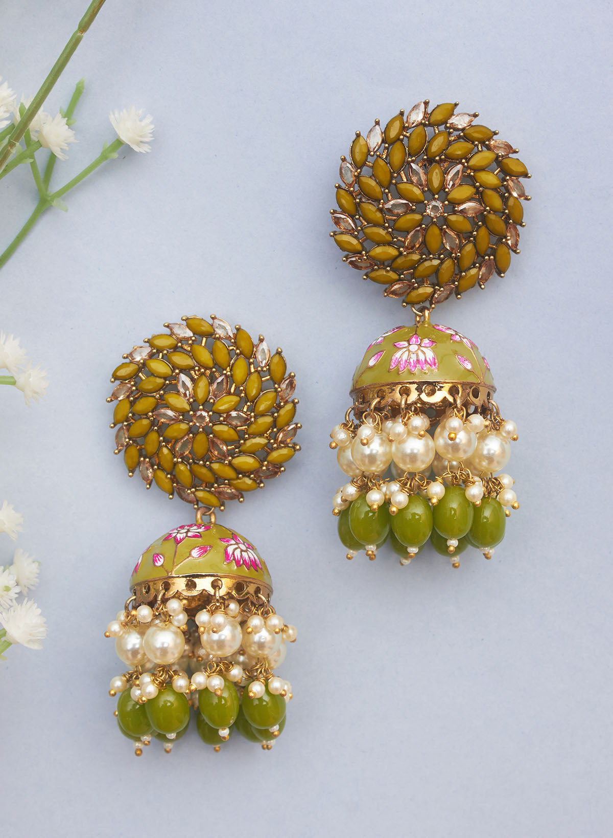 Nimrat Jhumka