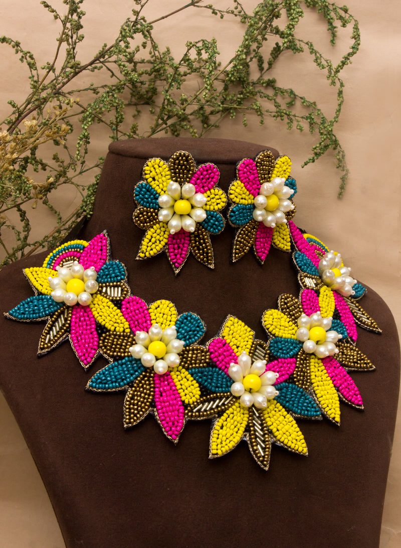 Multicolor Meera Handmade Set