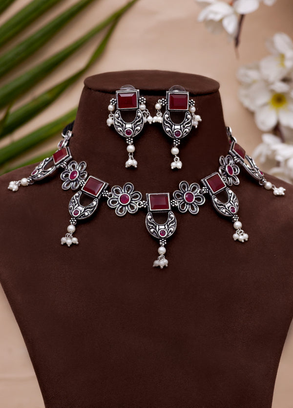 nainika choker set