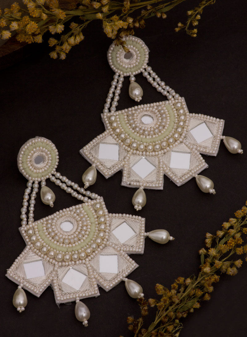 aabhiya handmade earring
