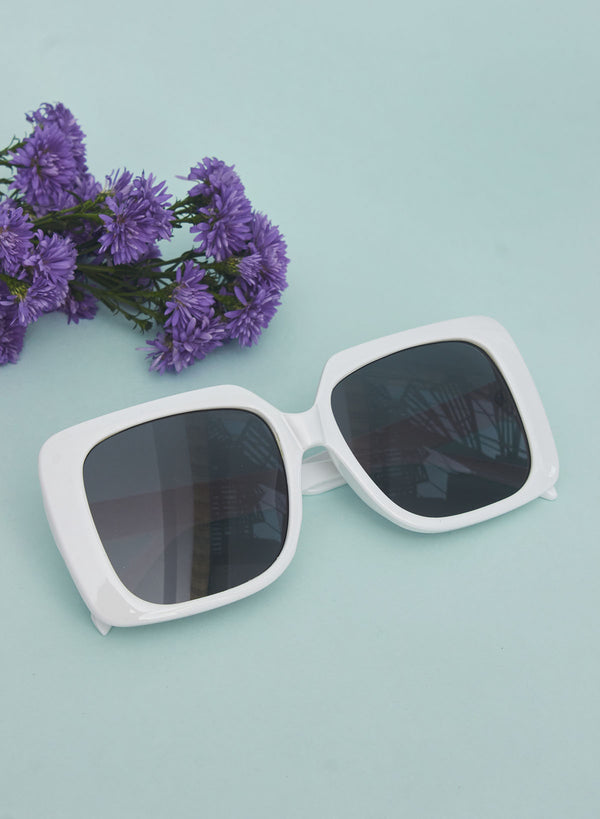 Oversized Retro Sunglass