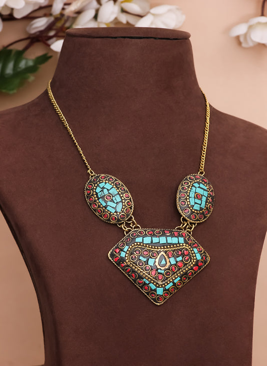 Triguni Necklace