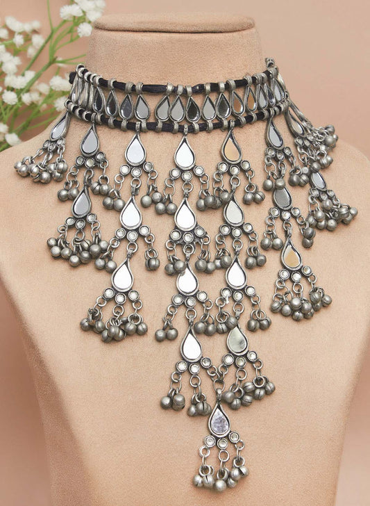 Jemila mirror choker